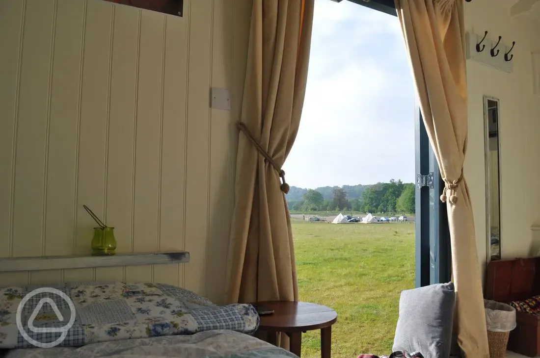 Lola the shepherd's hut interior