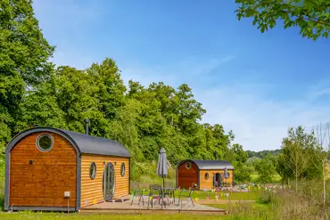 Mezzanine family cabins