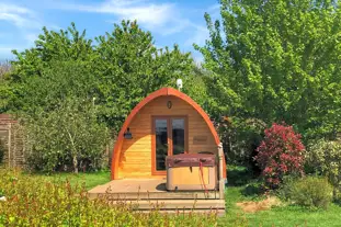 Wootton Park Pods, Wootton Wawen, Henley-in-Arden, Warwickshire Wootton Park Pods, Wootton Wawen, Henley-in-Arden, Warwickshire