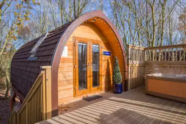 Ensuite TreePods with hot tub