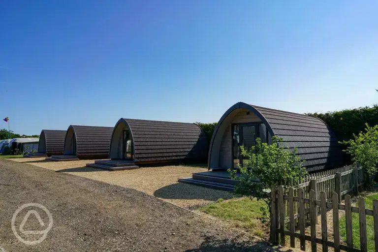 Elite pods exterior (four persons)