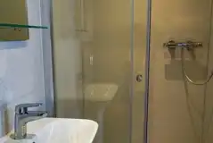 Elite pod ensuite shower and sink Elite pod ensuite shower and sink