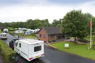 Blackmore Camping and Caravanning Club Site, Hanley Swan, Worcester, Worcestershire (17.9 miles)
