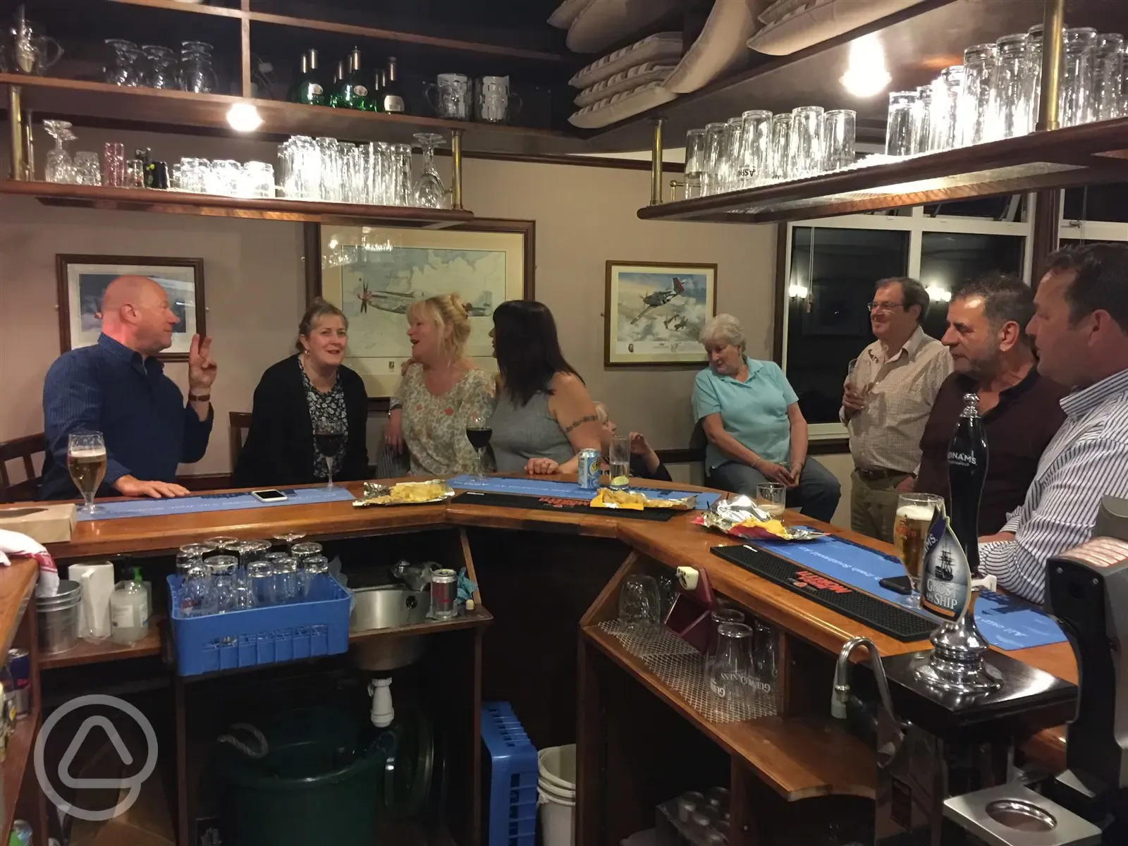 Our small on-site bar is popular with both owners and tourers. Offering great value for money and a warm welcoming atmosphere, we pride ourselves on our array local beers and cider.