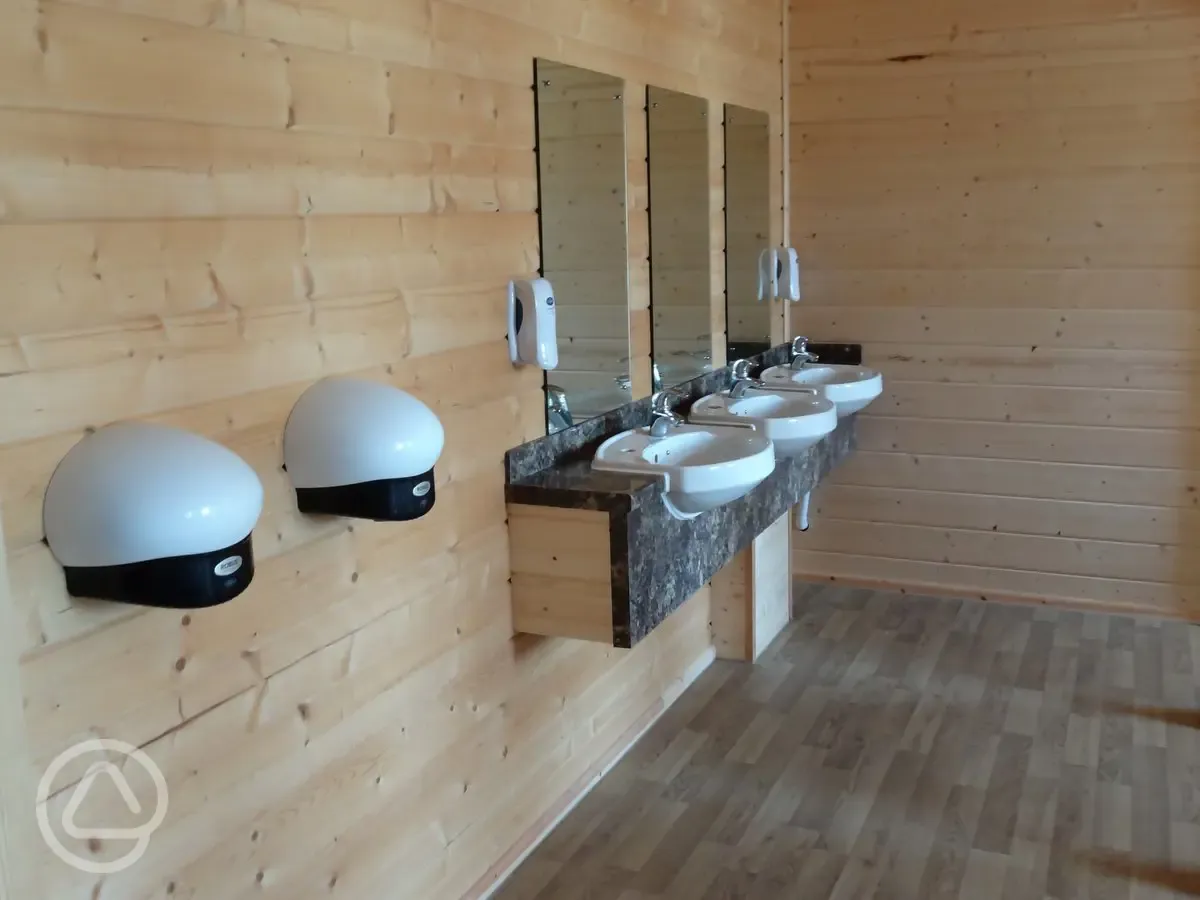 Clean and modern Bathroom fittings at Riddings Wood Caravan and Camping Park