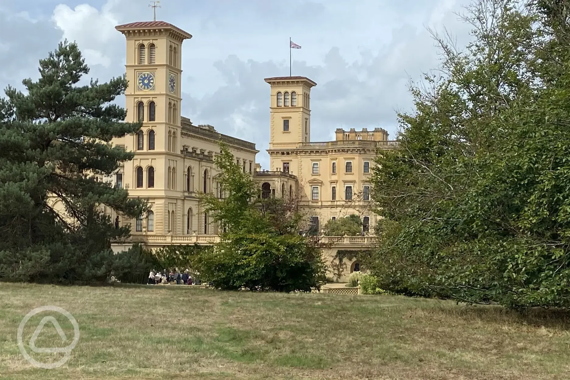 Osborne House (20 minutes from the site)