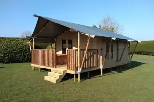 Southland Experience Freedom Glamping, Newchurch, Sandown, Isle of Wight (11.6 miles)