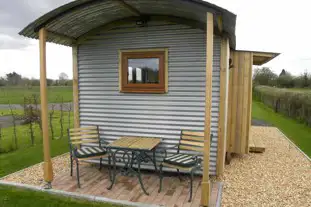 Severn Valley Touring Caravan and Camping Site, Newnham on Severn, Gloucestershire (8.2 miles)