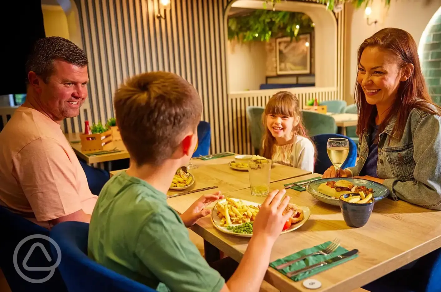 Borders Bar and Restaurant open daily at Solway Holiday Park