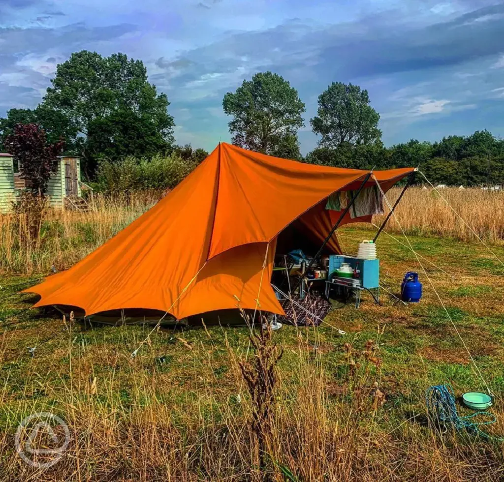 Tent camping at Wardley Hill Campsite