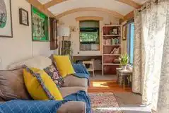 The Tinkers Hut interior