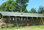 Safari tent 