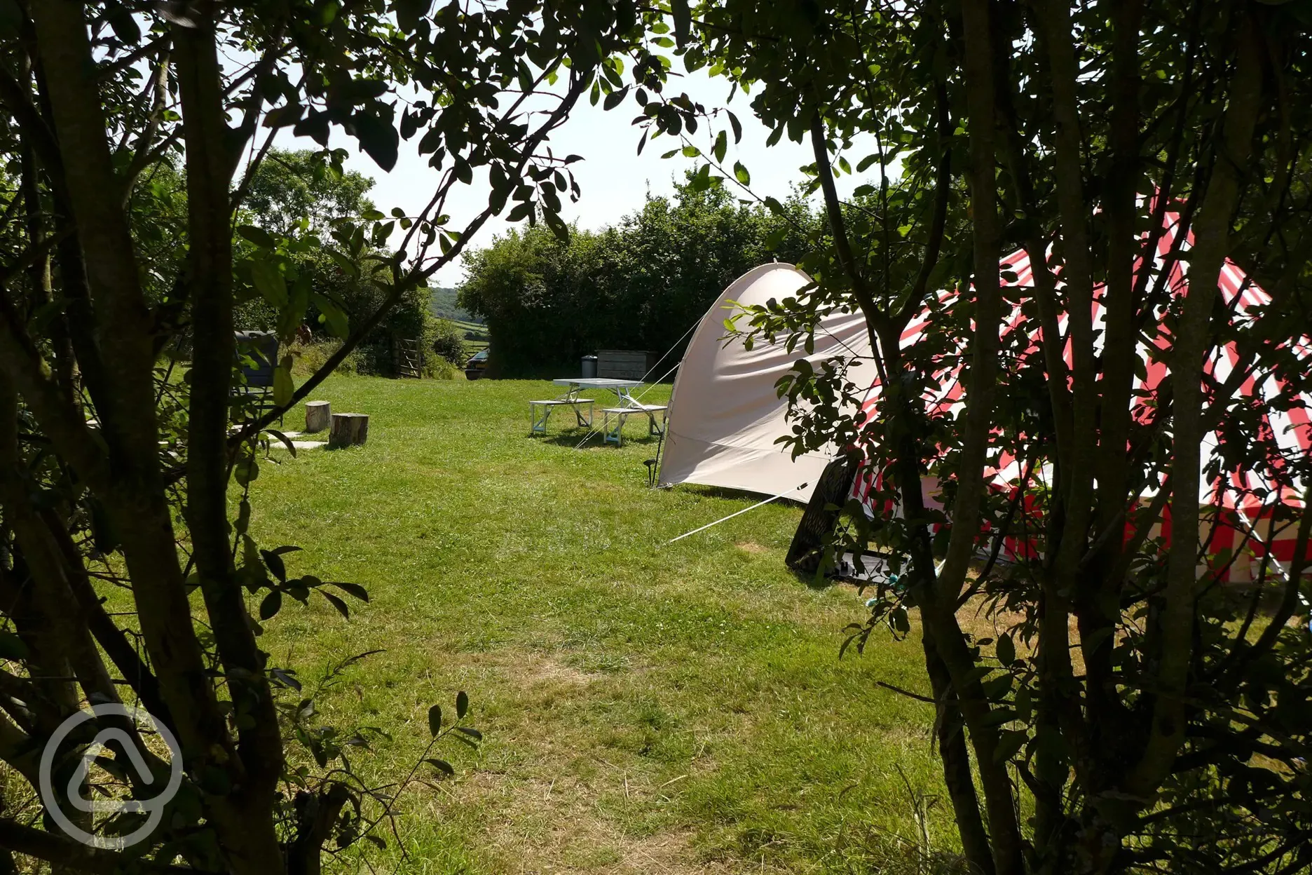 Non electric exclusive camping field