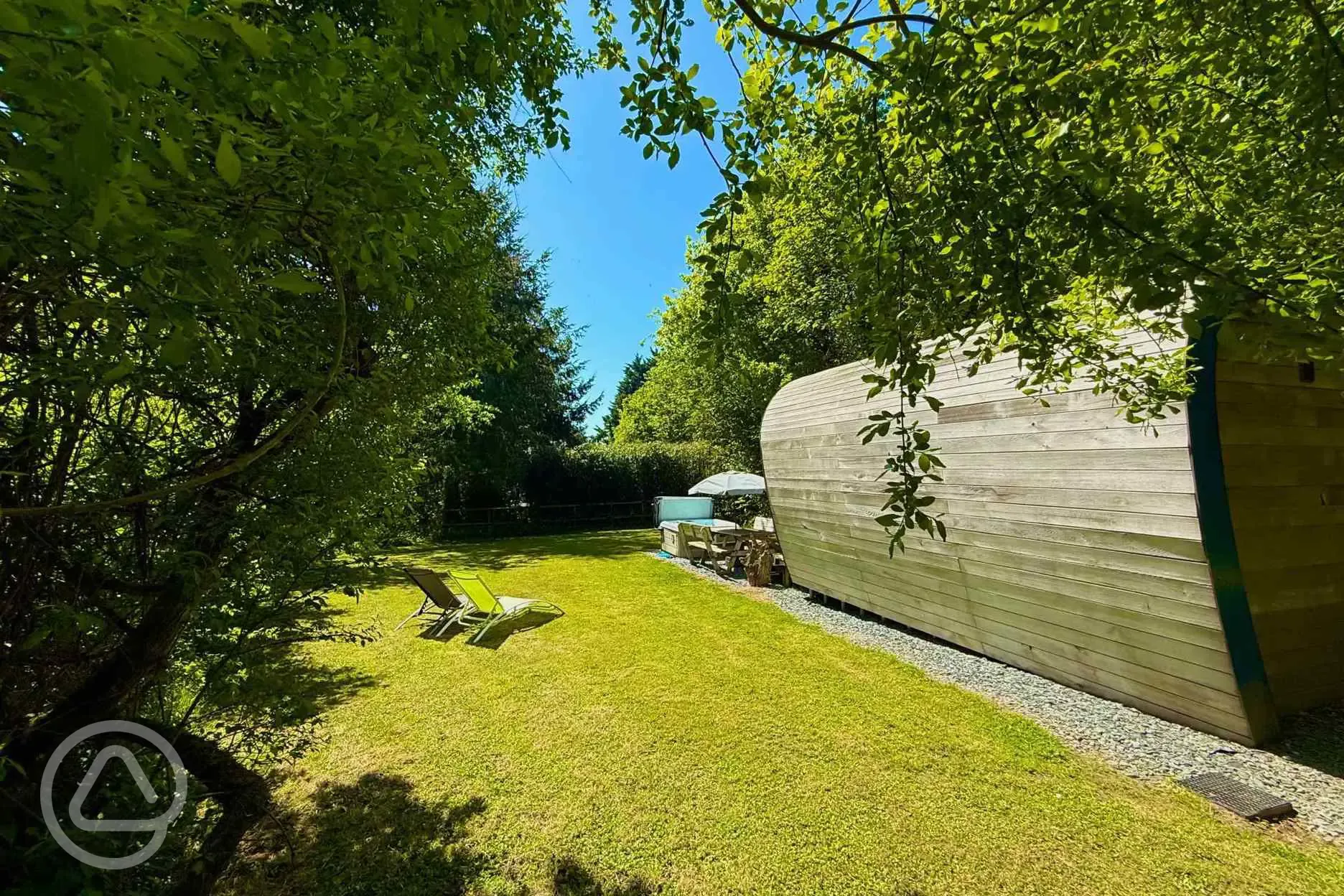 Sunridge Eco Pod with hot tub