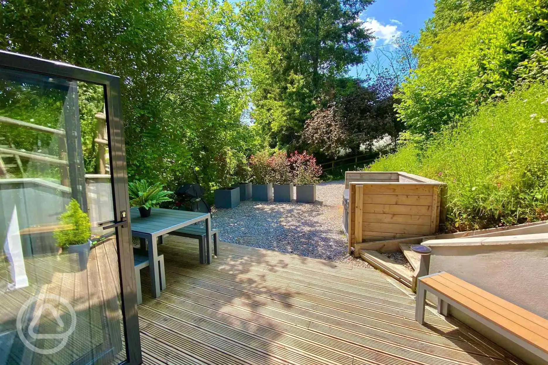 Sunrdige Cube with hot tub outdoor area