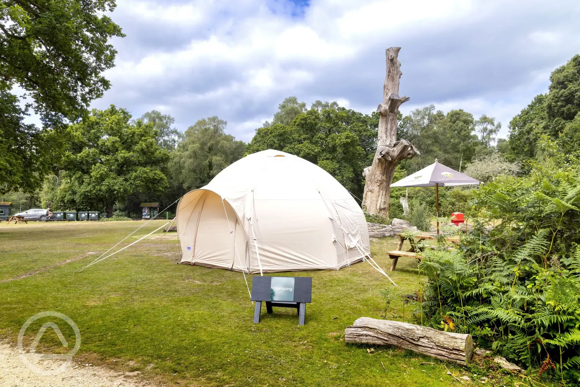 Bell tent 