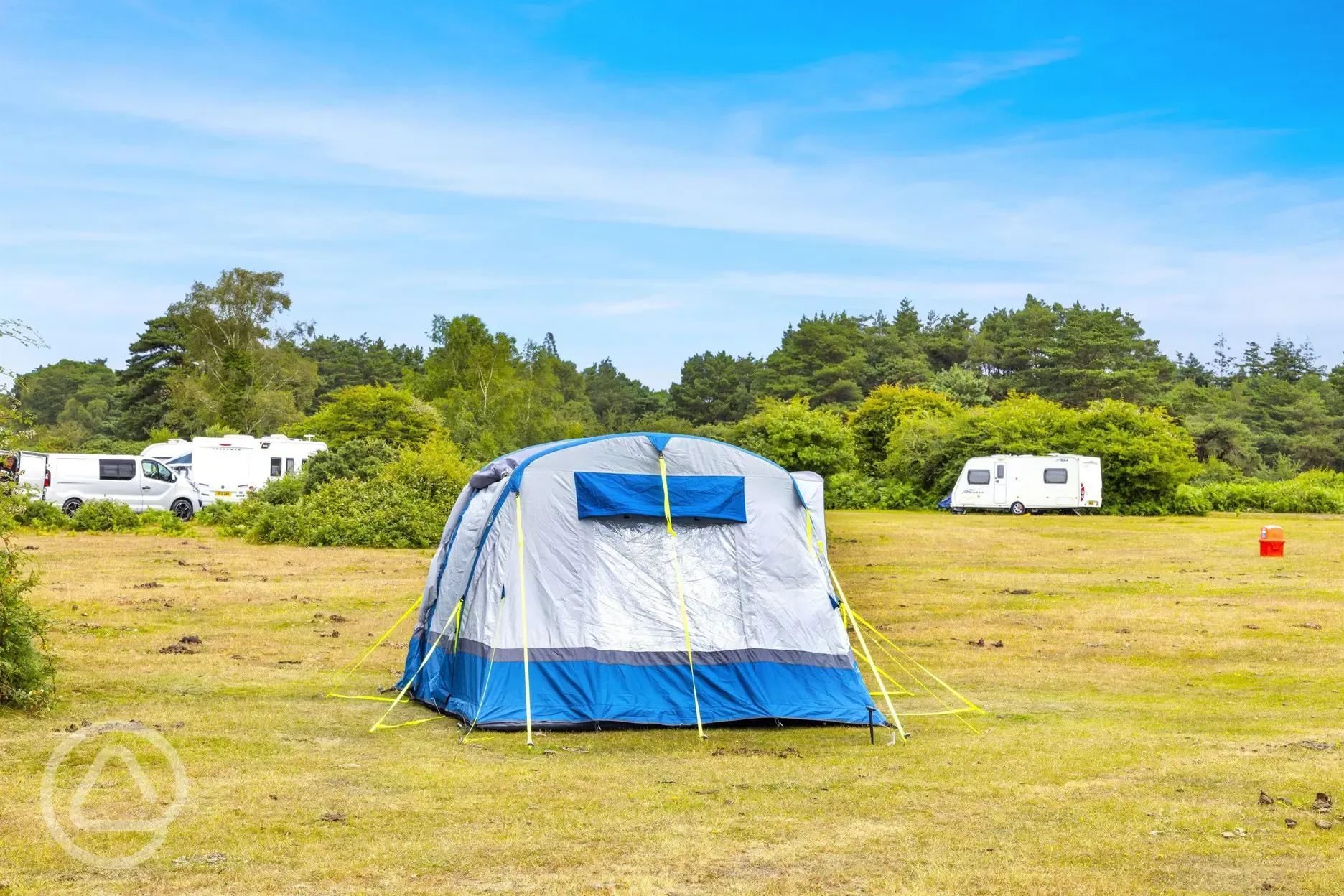 Non electric grass pitches for tents and tourers