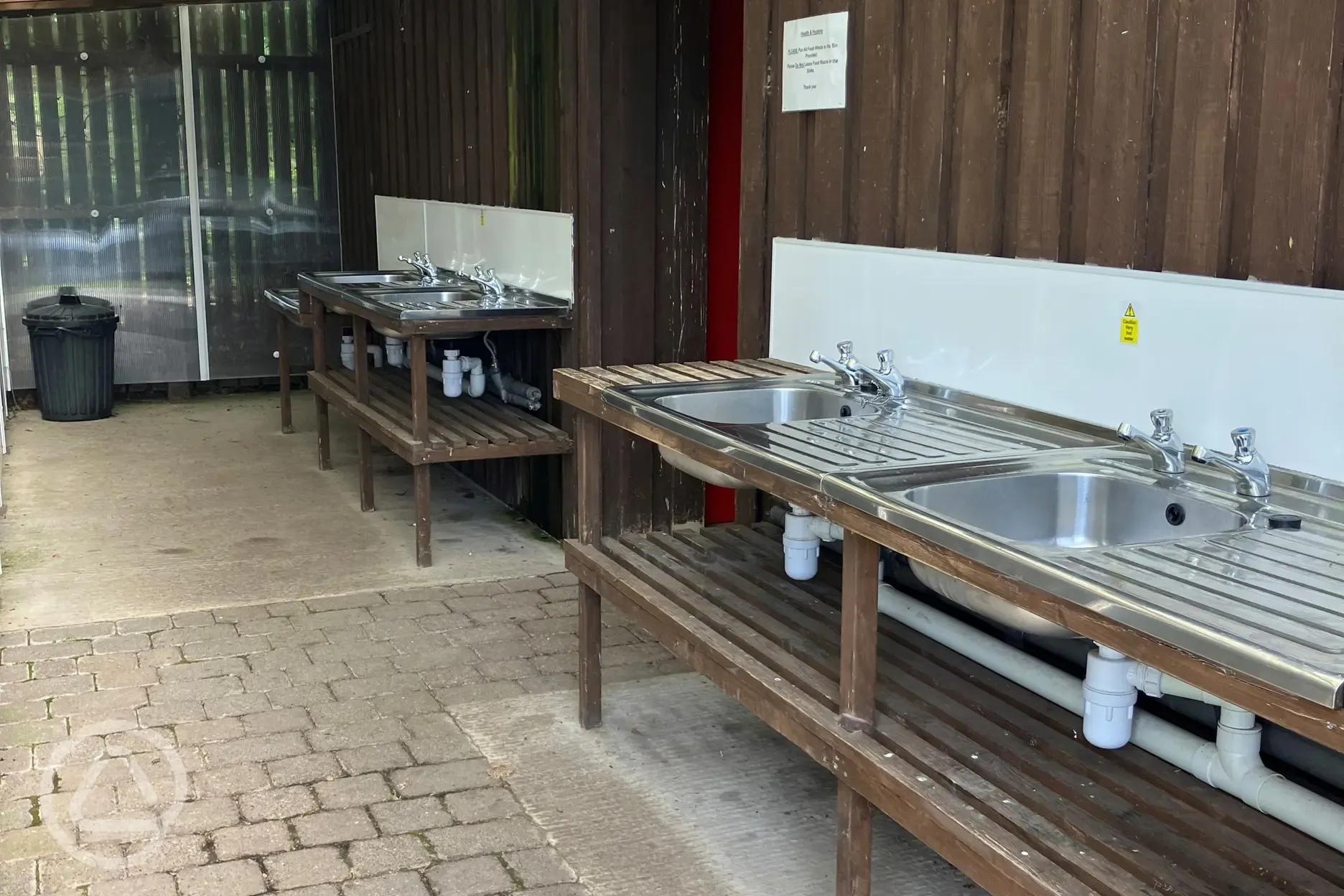 Washing up area