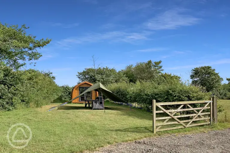 Dog friendly camping pod (five persons)