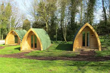 Hunmanby Follies Posh Pods