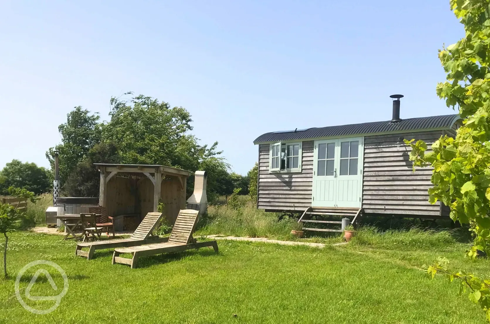 Astronomer shepherd's hut
