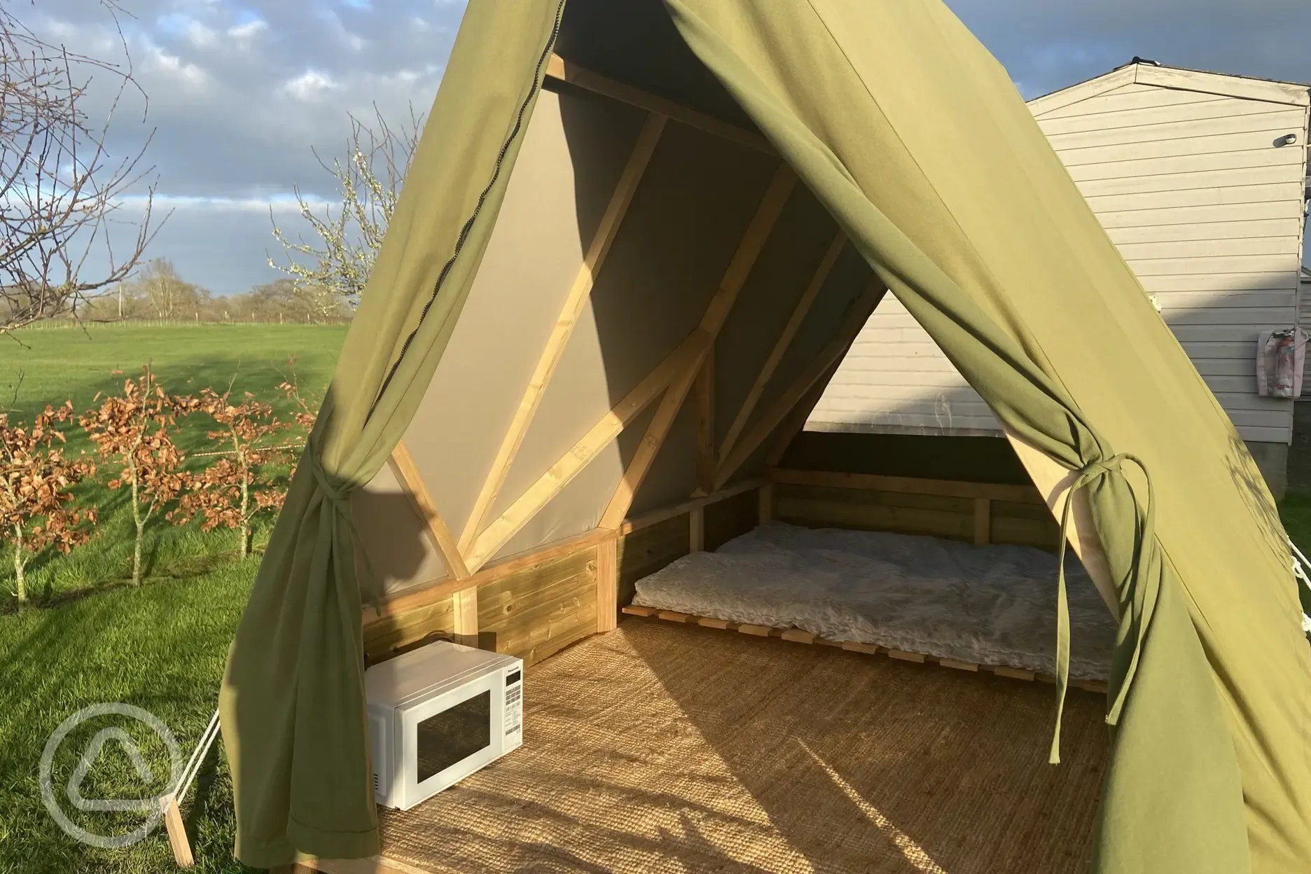 Safari ready tent 