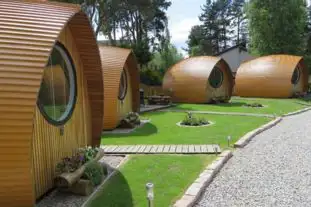 Eriskay Guesthouse and Aviemore Glamping, Aviemore, Highlands