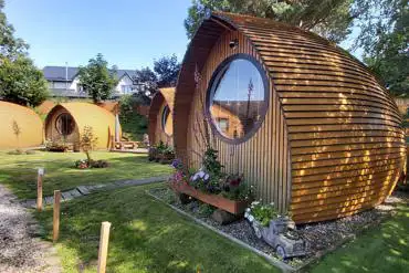 Glamping pods