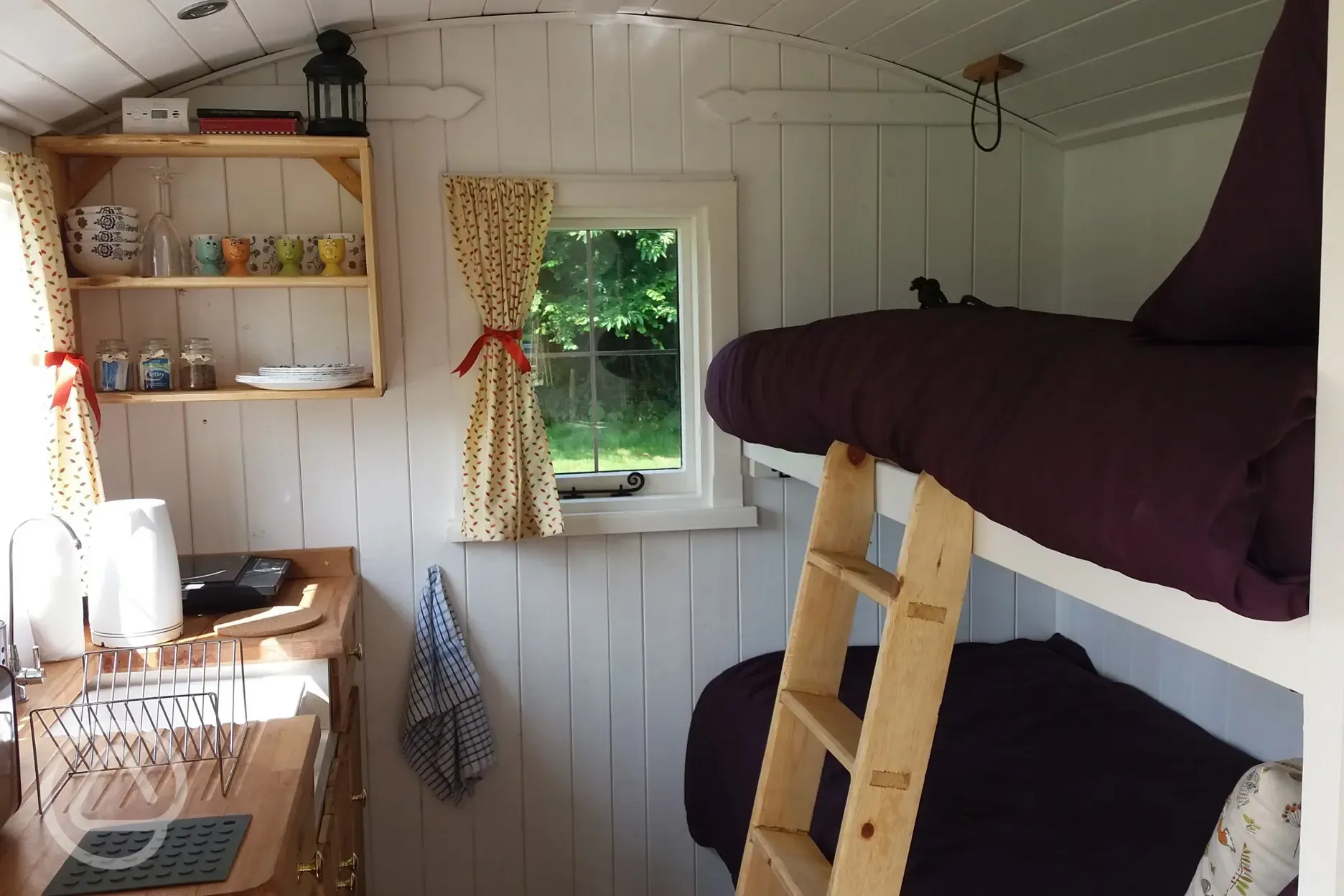 Forget Me Not shepherd's hut interior