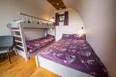 Lavender pod interior 