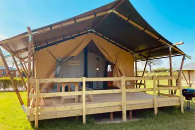 Kingfisher Lakes Glamping