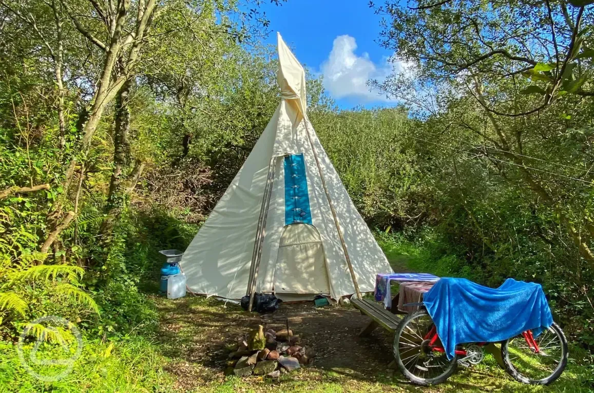 Tipi (private)