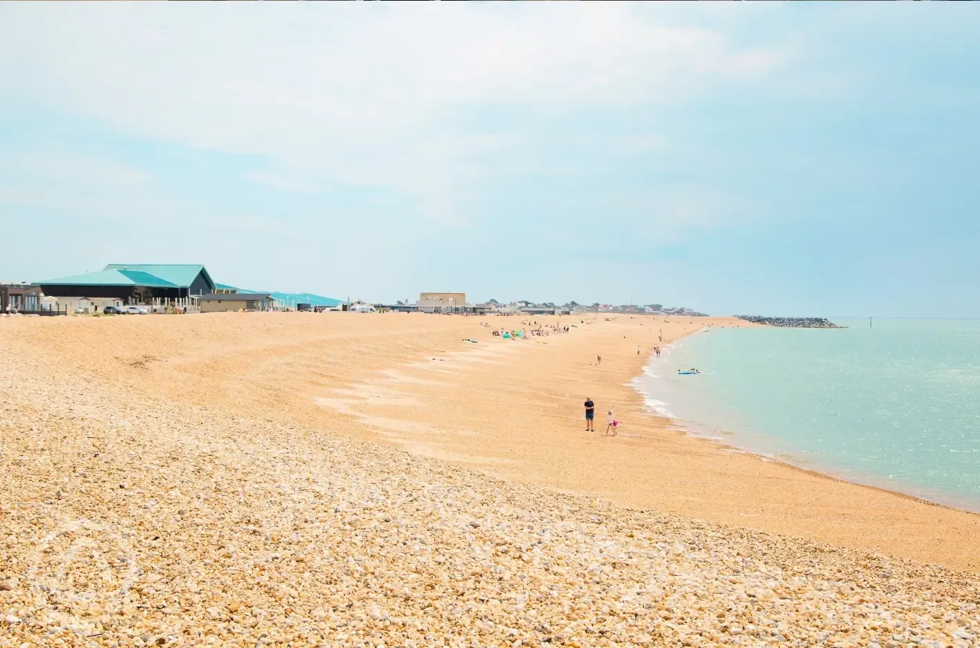 Direct access to the beach