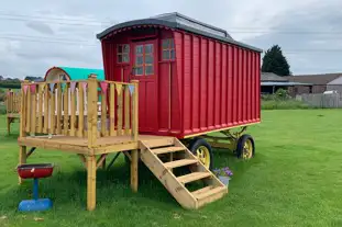 Butt Farm Caravan and Camping Site, Beverley, East Yorkshire (7.1 miles)