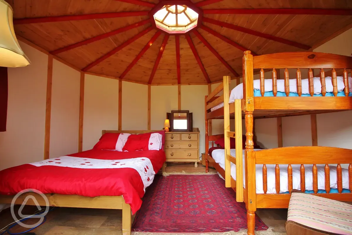 Yurt Carianne interior