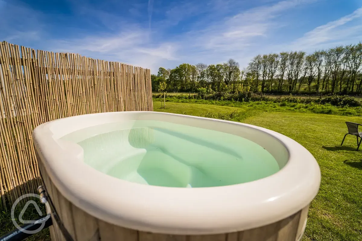 XL dome hot tub