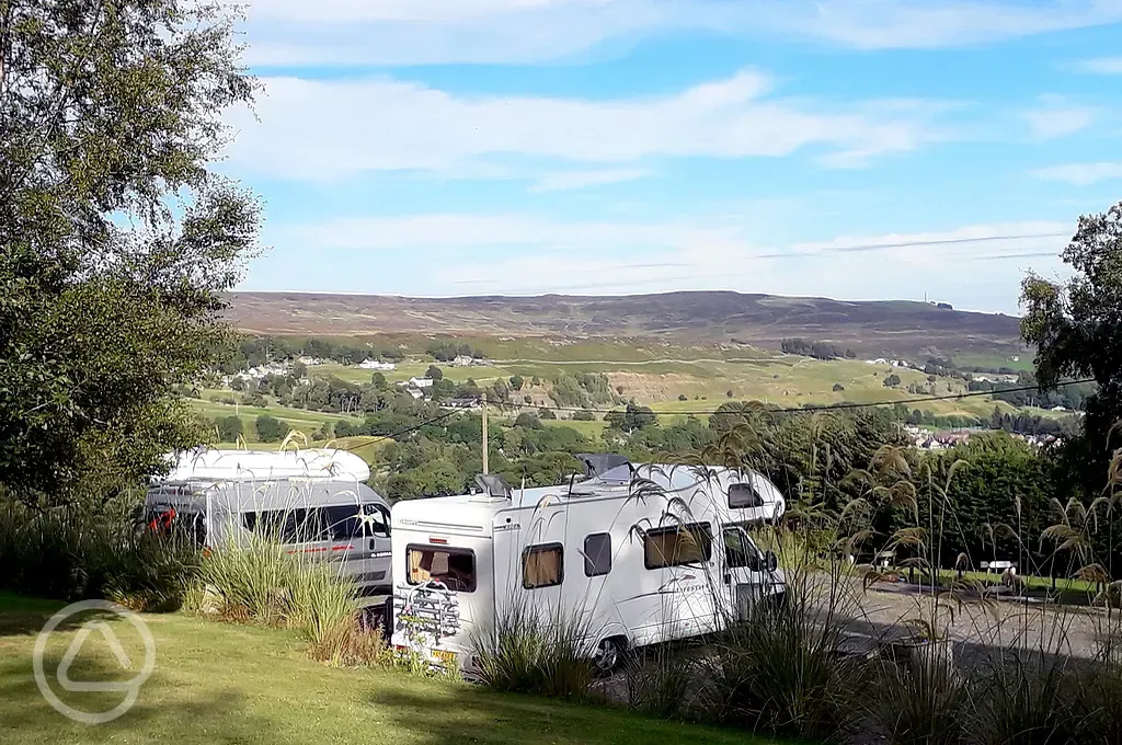 3 Campervans