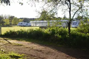 Daresgate Caravan Site, Newbourne, Suffolk (5.3 miles)