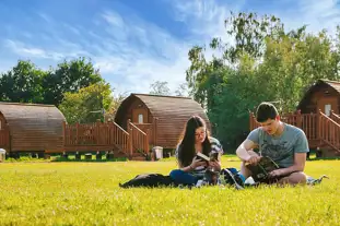 Lee Valley Caravan Park Dobbs Weir, Hoddesdon, Hertfordshire