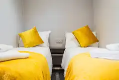 Shepherd's hut twin room