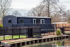 Shepherd's hut