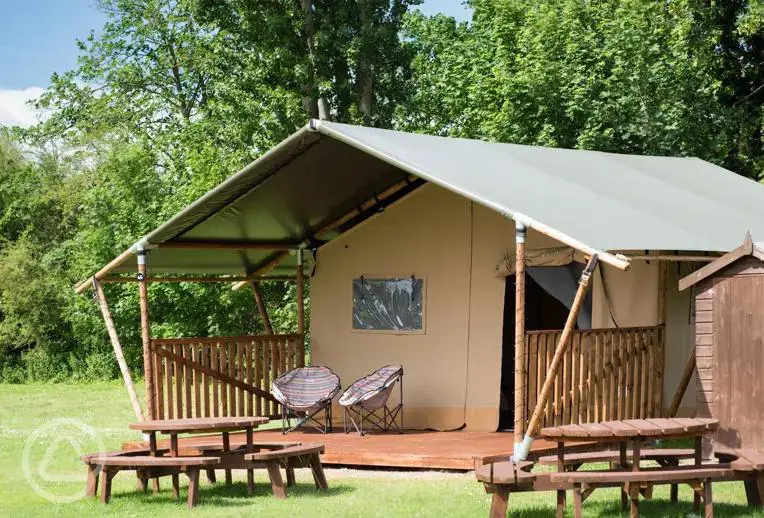 Safari tent