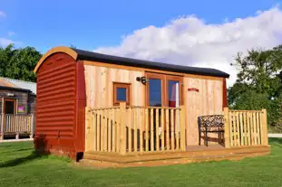 Yorkshire Wolds Glamping, Malton, North Yorkshire (5.5 miles)