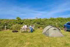 Non electric grass backpacker pitch