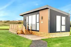 Glamping S-pod with a raised deck area Glamping S-pod with a raised deck area