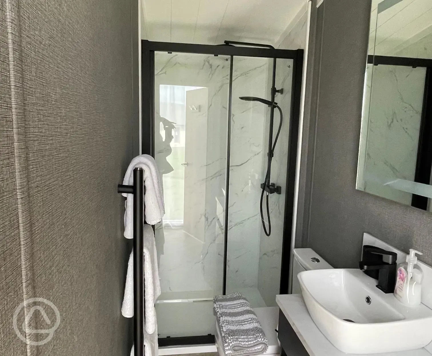 Glamping S-pods ensuite