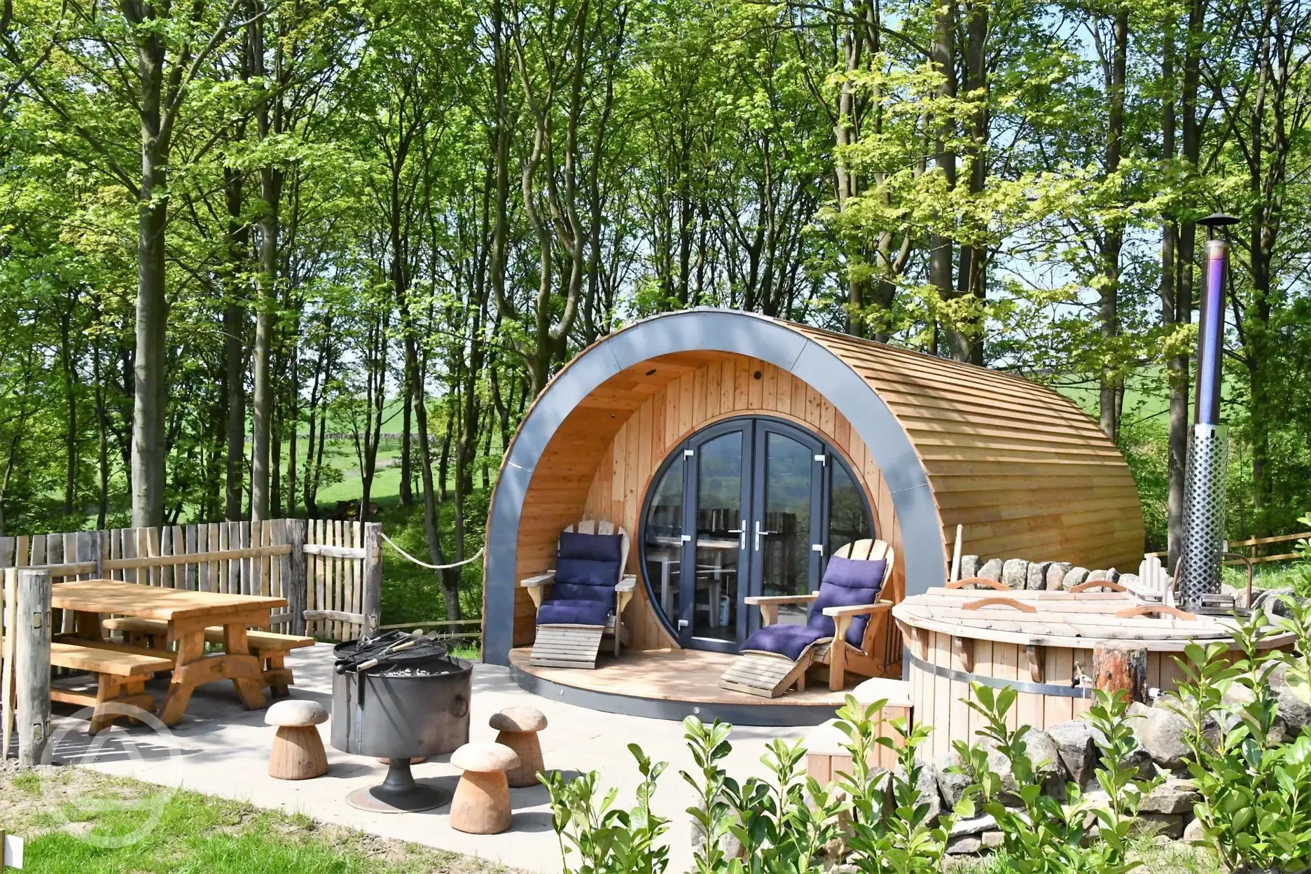 Luxury timber pod