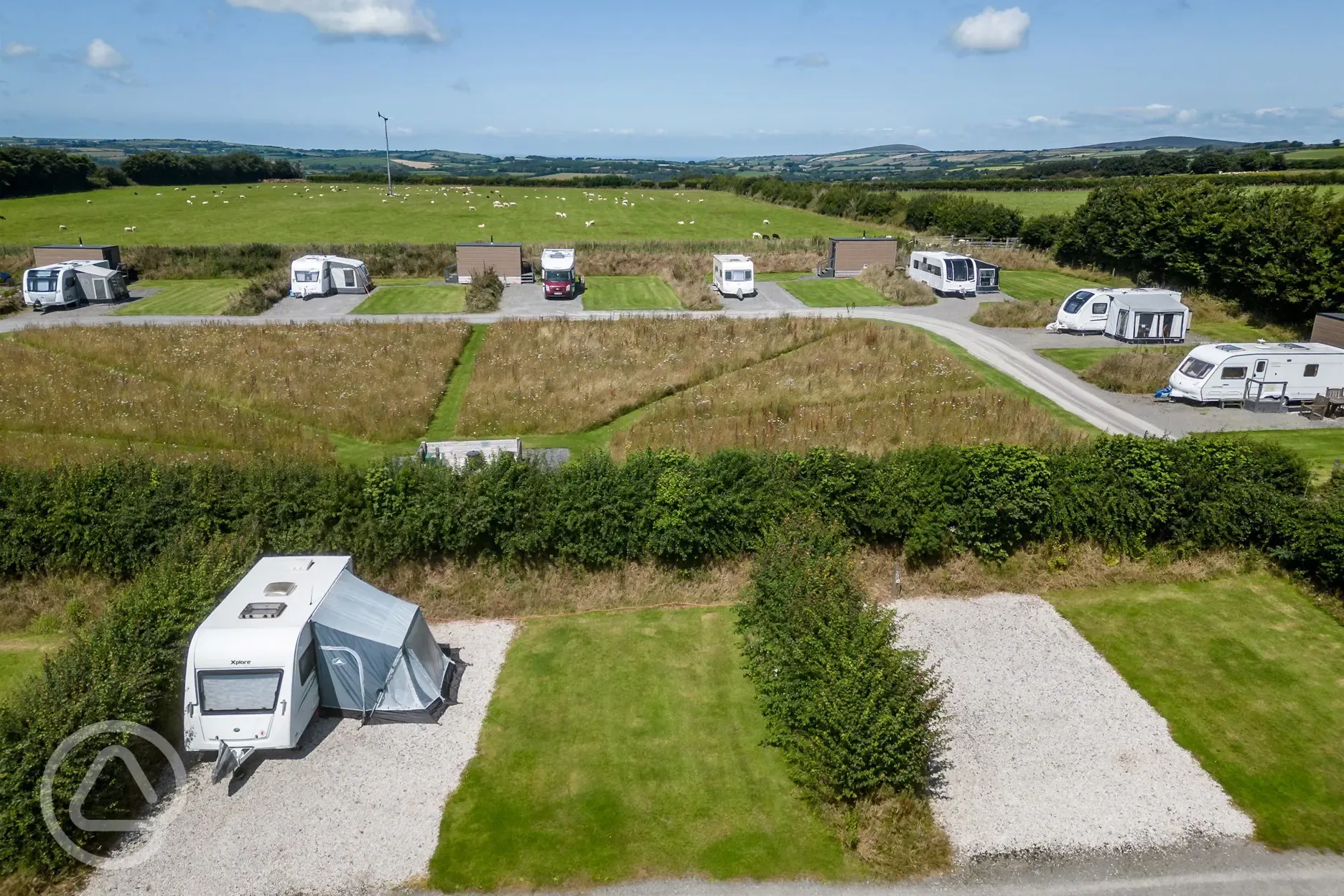 Overview of fully serviced hardstanding pitches and ensuite premier pitches