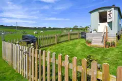 Benton View shepherd's hut 