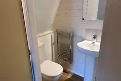 Ensuite glamping pod - bathroom